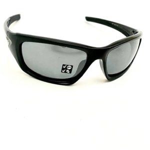 Oakley Polarized Valve Men's Sunglasses NEW!